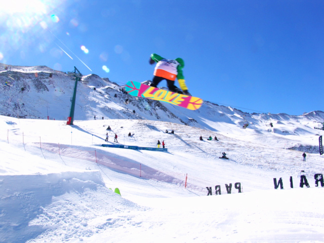 http://www.boardbox.tv/ftp/notifotos/ftp1.jpg