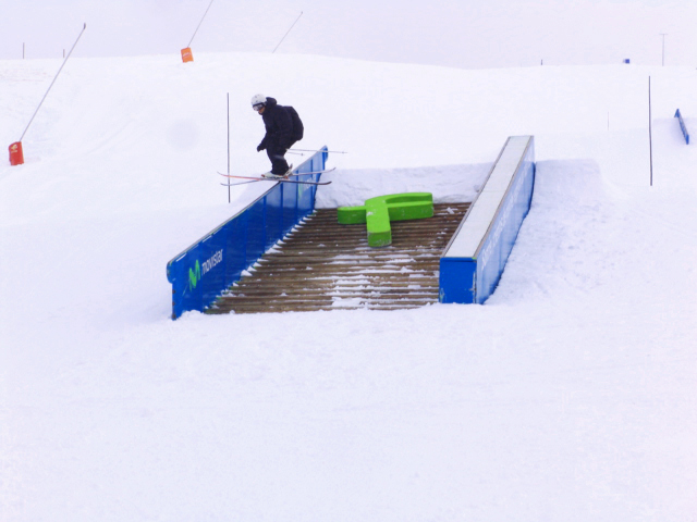 http://www.boardbox.tv/ftp/notifotos/ftp7.jpg
